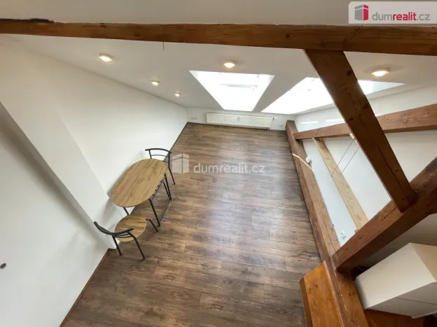 Pronájem bytu 1+kk, Praha - Michle, Magistrů, 30 m2