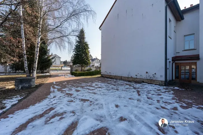 Prodej vícegeneračního domu, Lázně Bělohrad, Lázeňská, 529 m2