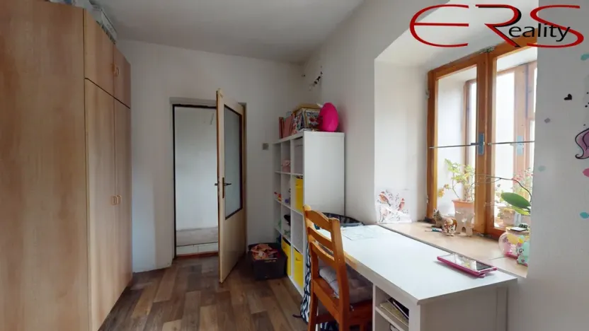 Prodej rodinného domu, Křinec, Dr. Chmelaře, 80 m2