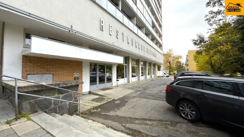 Prodej restaurace, Olomouc - Neředín, 730 m2