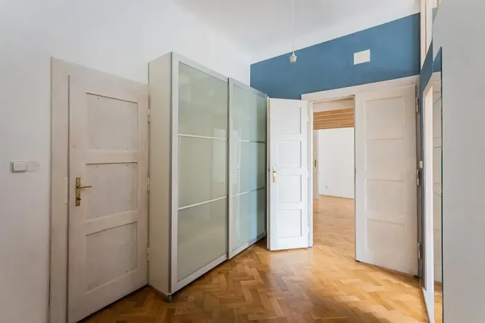 Pronájem bytu 3+1, Praha - Bubeneč, Uralská, 101 m2