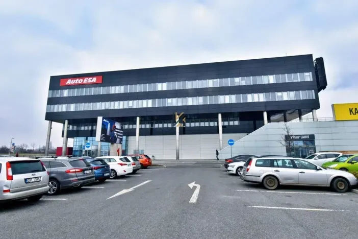 Pronájem kanceláře, Praha - Štěrboholy, Nákupní, 674 m2