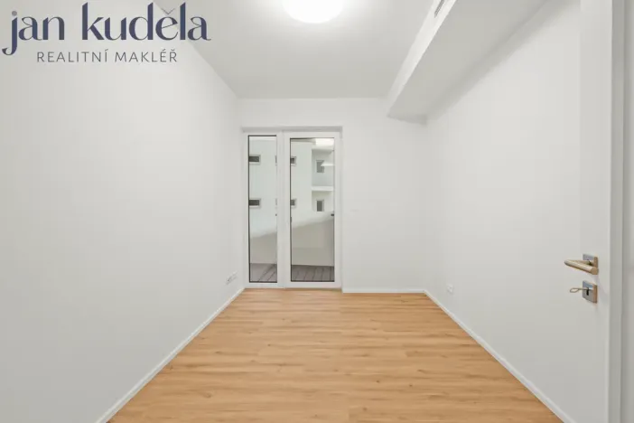 Pronájem bytu 3+kk, Brno, Komárovská, 75 m2