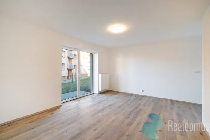 Prodej komerční nemovitosti, Mladá Vožice, Souhradí, 1325 m2