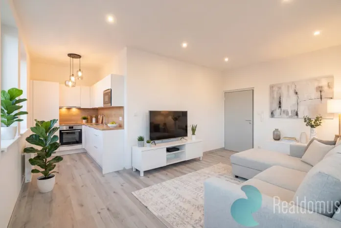 Prodej komerční nemovitosti, Mladá Vožice, Souhradí, 1325 m2