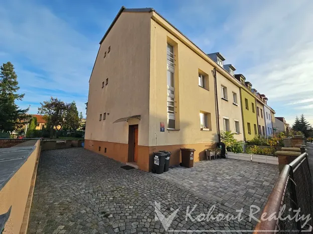 Prodej bytu 2+kk, Praha - Strašnice, Tehovská, 88 m2