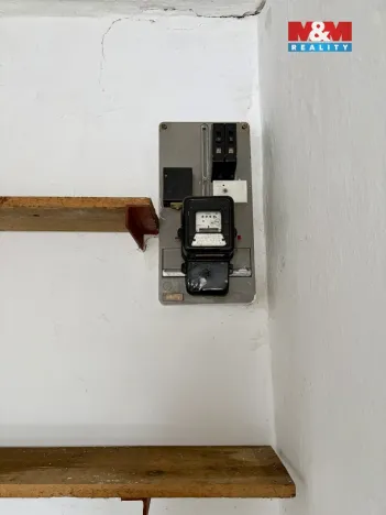 Pronájem garáže, Pardubice - Rosice, 18 m2