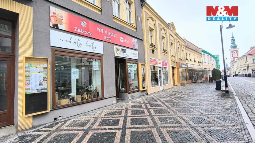 Pronájem obchodního prostoru, Slaný, Husova, 88 m2