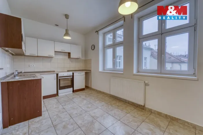 Pronájem bytu 1+1, Plzeň, V Šipce, 57 m2