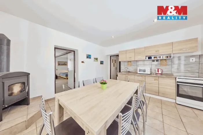 Prodej rodinného domu, Teplice nad Metují - Bohdašín, 236 m2