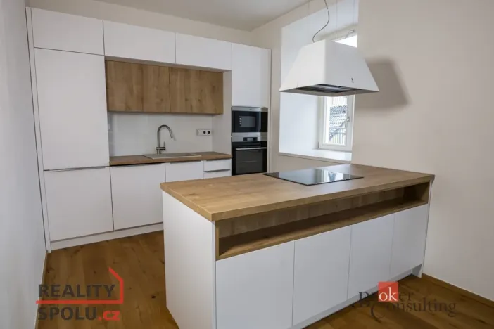 Prodej bytu 3+kk, Liberec - Liberec II-Nové Město, Na Ladech, 93 m2