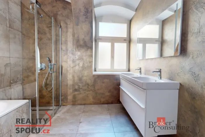 Prodej bytu 3+kk, Liberec - Liberec II-Nové Město, Na Ladech, 93 m2