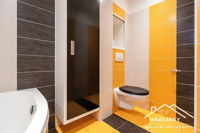 Prodej bytu 2+kk, Břežany II, 56 m2