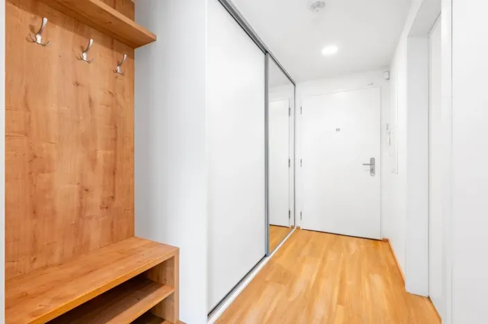 Pronájem bytu 1+kk, Praha - Hloubětín, 33 m2