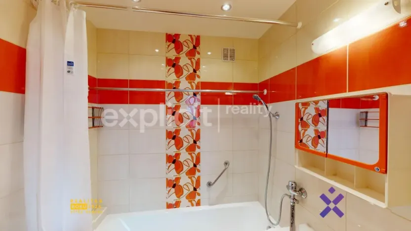 Pronájem bytu 2+1, Kroměříž, Slov. nár. povstání, 54 m2