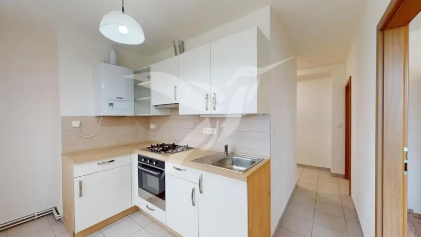 Pronájem bytu 2+1, Hrádek, 1. Máje, 50 m2