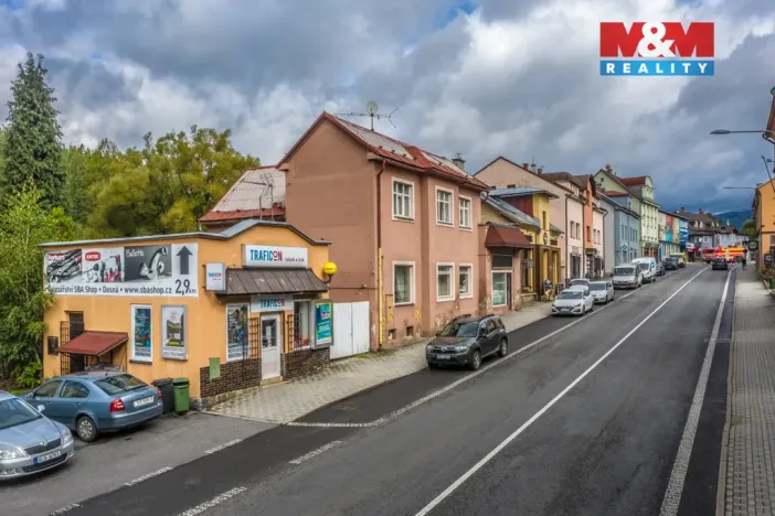 Pronájem rodinného domu, Tanvald - Šumburk nad Desnou, Krkonošská, 220 m2