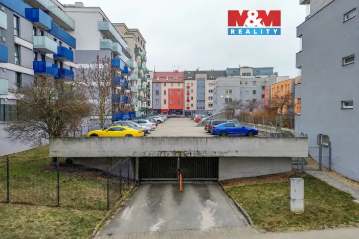 Prodej garážového stání, Plzeň, Kollárova, 12 m2
