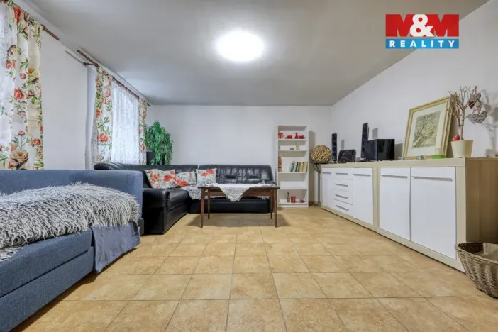 Prodej rodinného domu, Měčín - Petrovice, 138 m2