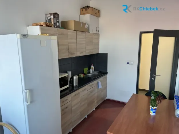 Pronájem skladu, Frýdek-Místek, Svazarmovská 317, 836 m2