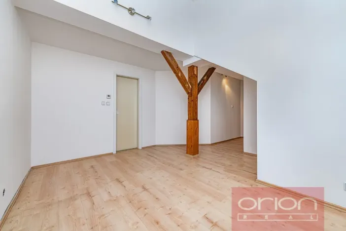Prodej bytu 2+kk, Praha - Smíchov, Na Zatlance, 53 m2