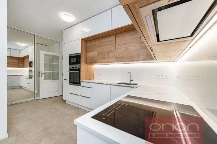 Prodej bytu 5+kk, Praha - Smíchov, Podbělohorská, 126 m2