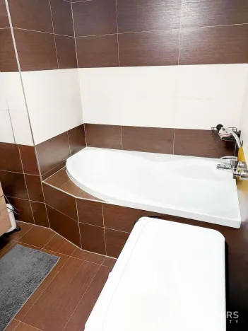 Pronájem bytu 3+kk, Praha - Strašnice, Zvěřinova, 78 m2