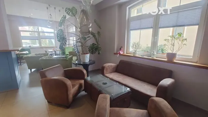 Prodej podílu restaurace, Mimoň, Nádražní, 1100 m2