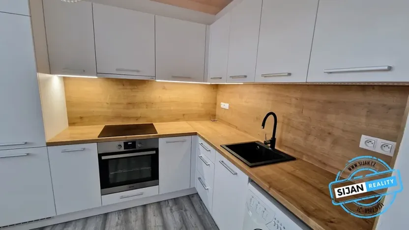 Prodej bytu 2+1, Přerov, Boženy Němcové, 44 m2