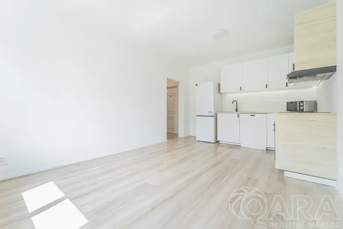 Pronájem bytu 3+kk, Kladno, Bělehradská, 53 m2