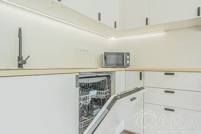 Pronájem bytu 3+kk, Kladno, Bělehradská, 53 m2