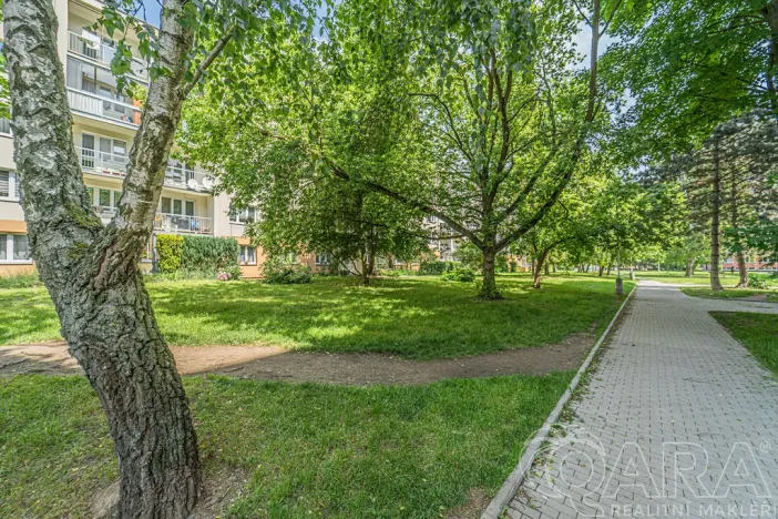 Pronájem bytu 3+kk, Kladno, Bělehradská, 53 m2