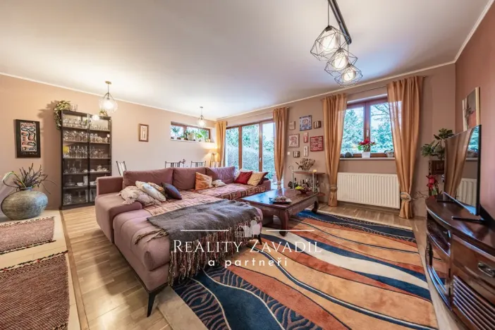 Pronájem bytu 3+kk, Jesenice, V Lázních, 93 m2