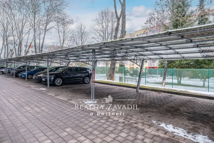 Pronájem bytu 3+kk, Jesenice, V Lázních, 93 m2