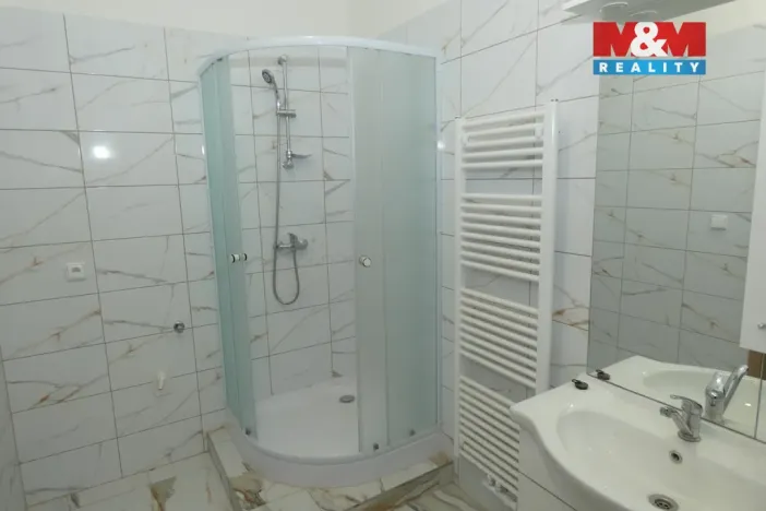 Pronájem bytu 2+1, Žleby, Zámecké náměstí, 53 m2