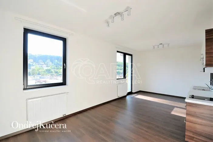 Pronájem bytu 1+kk, Praha - Jinonice, Barvitiova, 38 m2