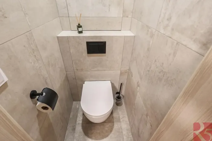 Prodej bytu 3+1, Praha - Bohnice, Feřtekova, 75 m2