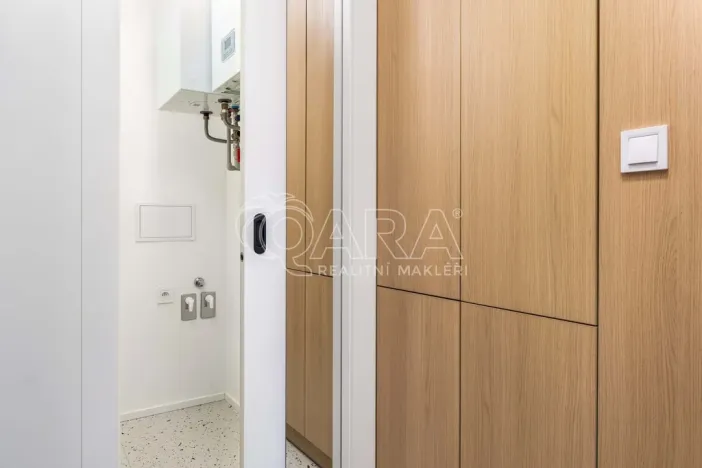 Pronájem bytu 2+kk, Praha - Libeň, Pivovarnická, 47 m2