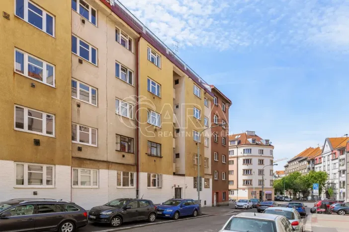 Pronájem bytu 2+kk, Praha - Libeň, Pivovarnická, 47 m2