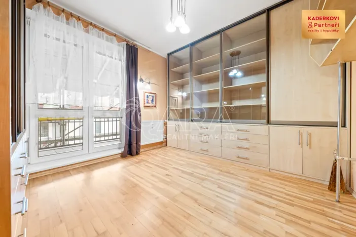 Prodej bytu 3+1, Brno - Medlánky, V Újezdech, 76 m2