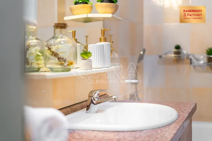 Prodej bytu 3+1, Brno - Medlánky, V Újezdech, 76 m2