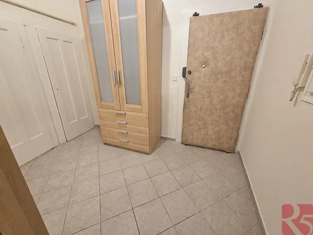 Pronájem bytu 3+kk, Praha - Holešovice, Poupětova, 60 m2