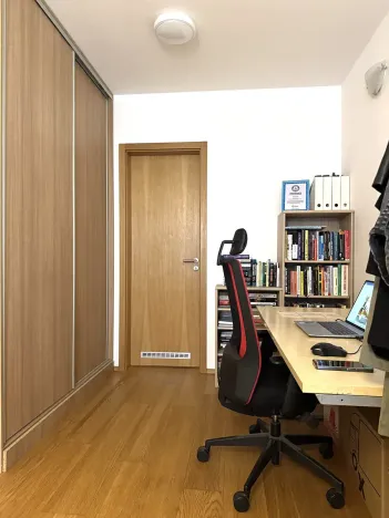 Prodej bytu 2+kk, Praha - Dolní Chabry, K Beranovu, 69 m2