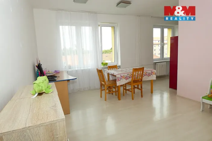 Prodej bytu 3+kk, Kolín - Kolín II, Benešova, 64 m2