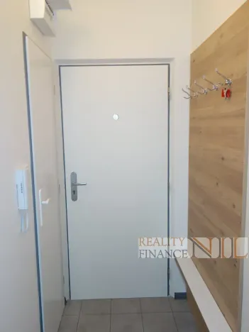 Pronájem bytu 1+1, Plzeň, Karla Steinera, 36 m2