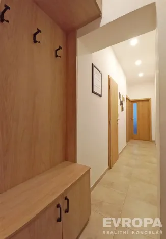 Prodej bytu 2+kk, Olomouc, Jeremenkova, 54 m2