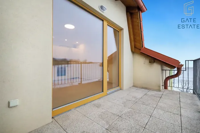 Pronájem bytu 1+kk, Holubice, 29 m2