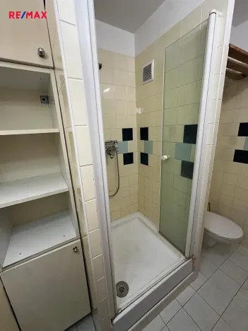 Pronájem bytu 2+kk, Kladno, Italská, 40 m2