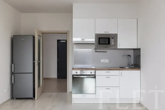 Pronájem bytu 1+kk, Praha - Letňany, Škrábkových, 28 m2