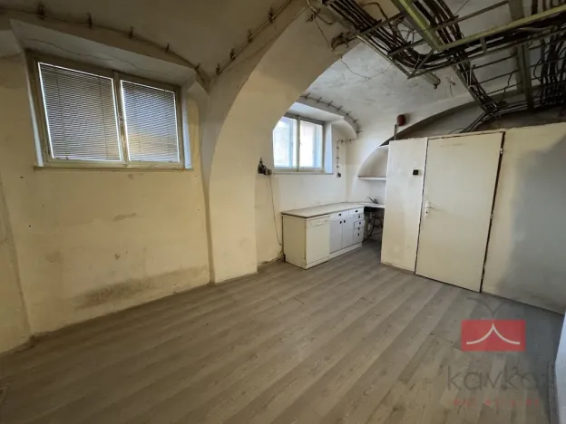 Pronájem komerční nemovitosti, Pelhřimov, Svatovítské náměstí, 144 m2